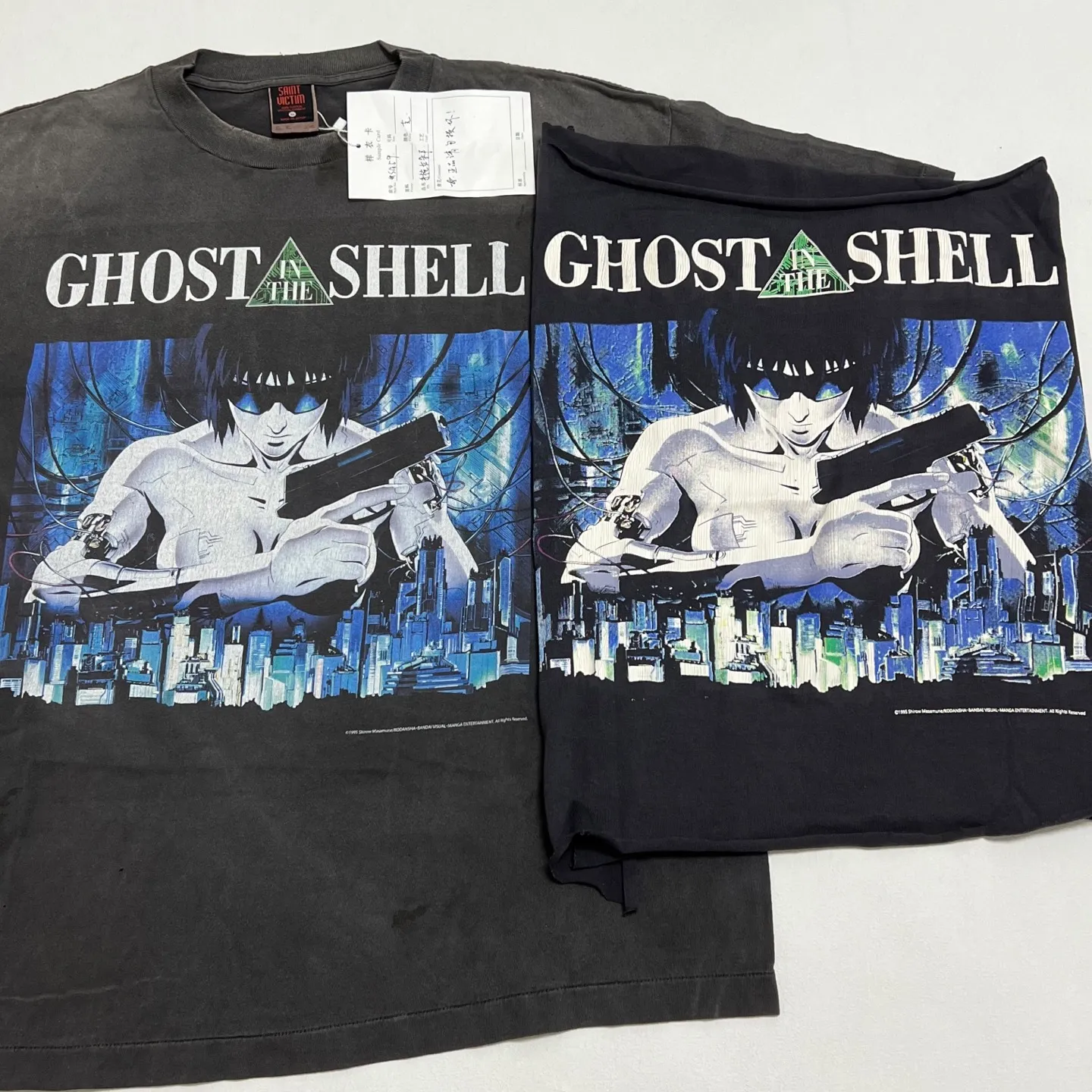 Printing proof comparison GHOST IN THE SHELL x SAINT Mxxxxxx SS TEE/BLK Classic big IP Ghost in the Shell joint model Sunglasses Motoko/Motoko character TEE Washed black S-XL